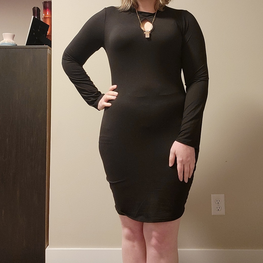 Black keyhole dress